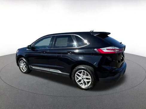Used 2023 Ford Edge SEL image 10