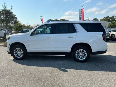 Used 2025 Chevrolet Tahoe LT image 3