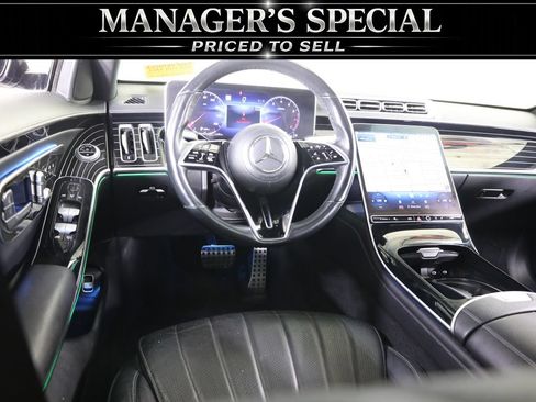 Used 2022 Mercedes-Benz S 500 4MATIC w/ AMG Line Package image 30