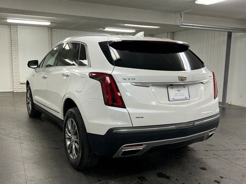 Certified 2023 Cadillac XT5 Premium Luxury image 3