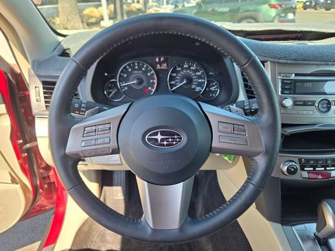 Used 2011 Subaru Outback 3.6R Premium AWD/4WD image 25