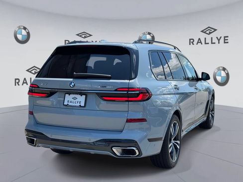 Used 2024 BMW X7 xDrive40i w/ M Sport Package AWD/4WD image 4