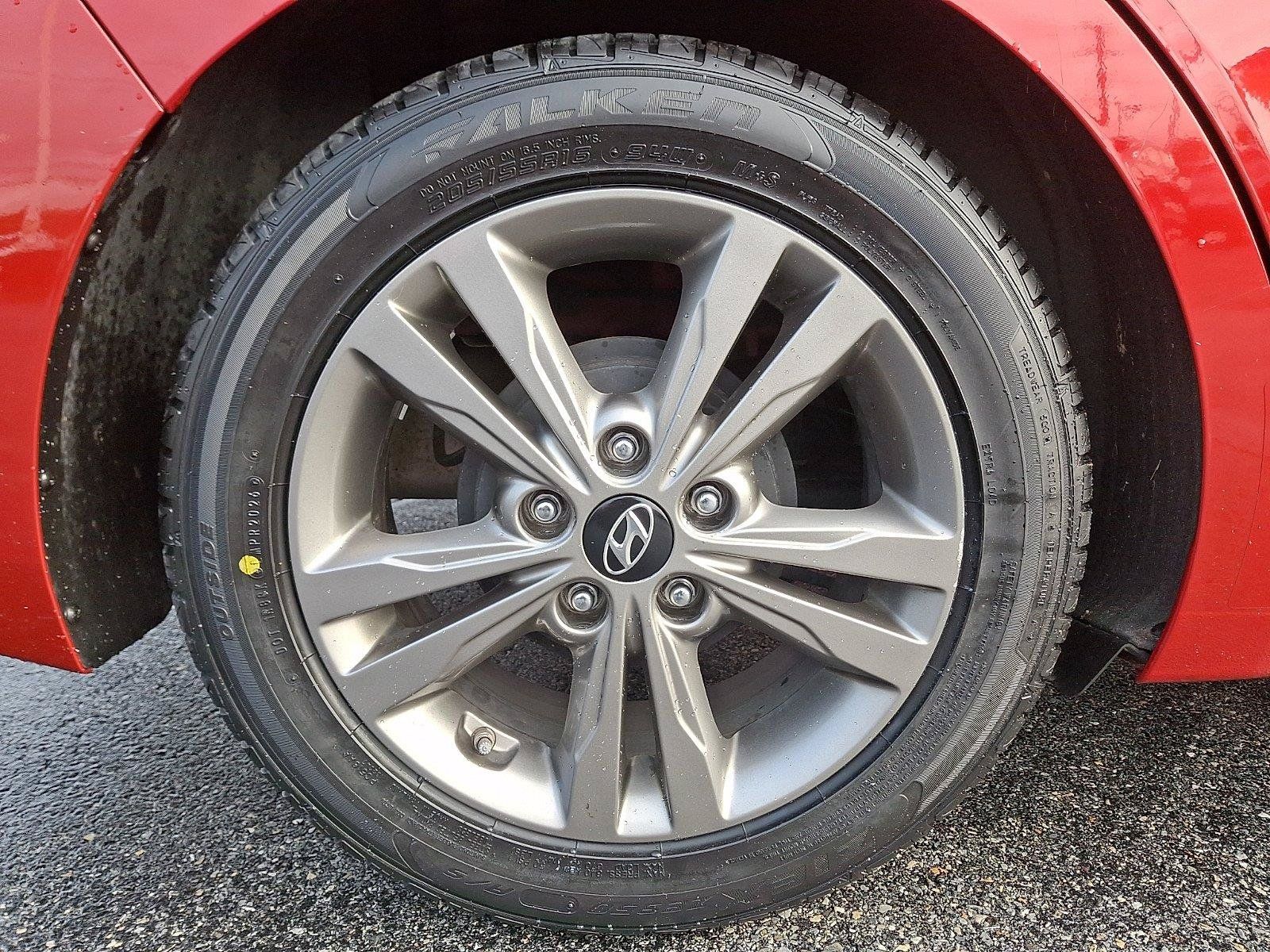 Used 2017 Hyundai Elantra SE FWD image 9