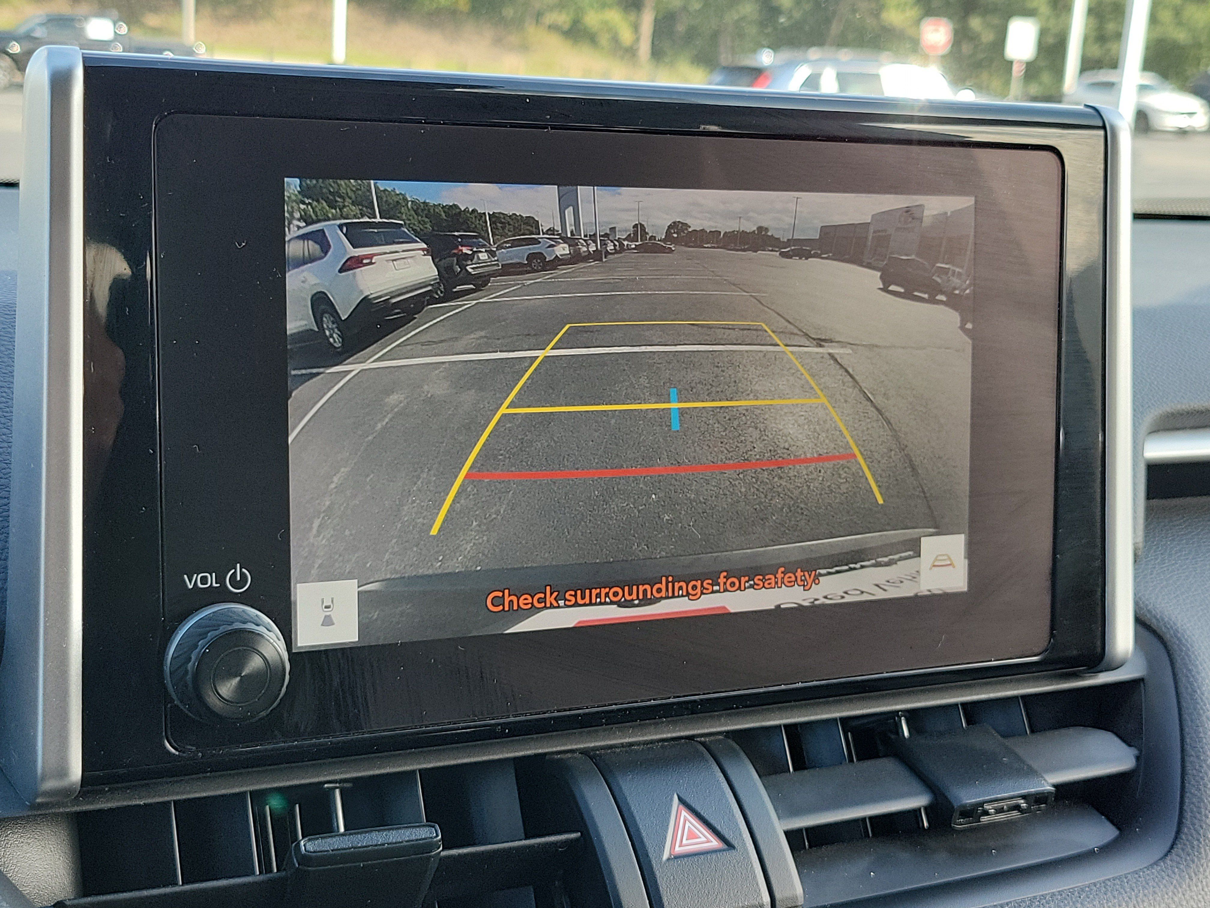 Certified 2025 Toyota RAV4 XLE AWD/4WD image 30