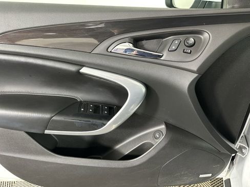 Used 2016 Buick Regal Premium w/ Driver Confidence Package #1 image 25