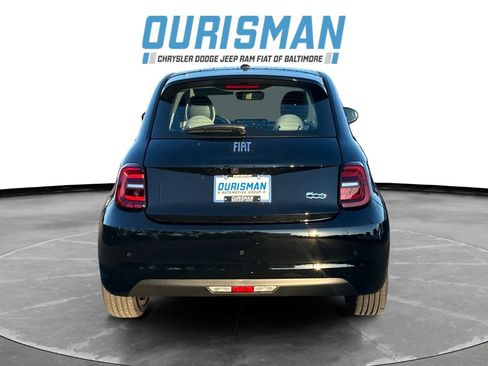 New 2025 FIAT 500 e image 5