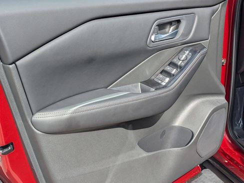 New 2026 Nissan Rogue SV image 15