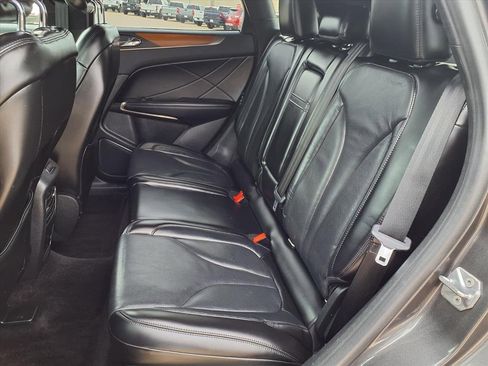 Used 2019 Lincoln MKC Reserve w/ MKC Climate Package image 23