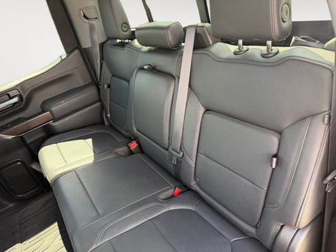 Used 2021 GMC Sierra 1500 SLT w/ SLT Premium Plus Package AWD/4WD image 13