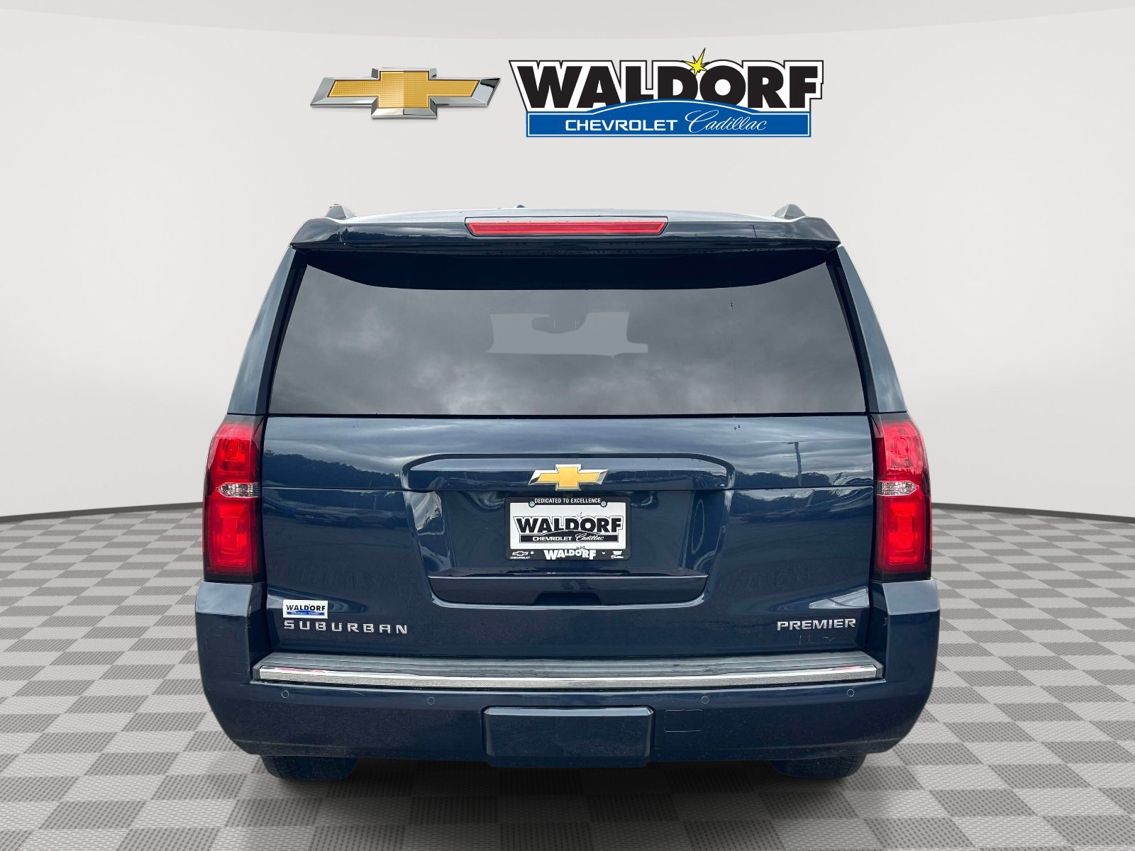 Used 2019 Chevrolet Suburban Premier AWD/4WD image 5