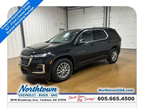 Used 2023 Chevrolet Traverse LT AWD/4WD image 1