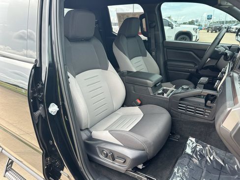 Used 2025 Toyota Tacoma TRD Sport w/ TRD Sport Upgrade Package RWD image 23