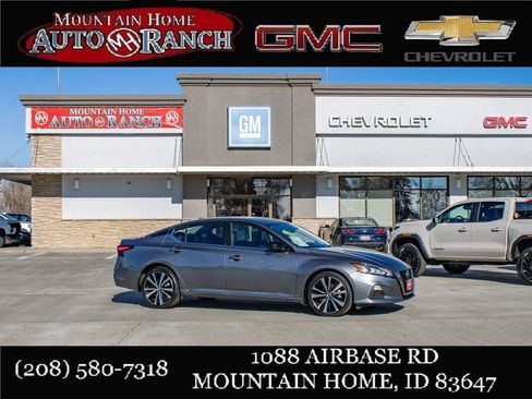 Used 2022 Nissan Altima 2.5 SR image 1