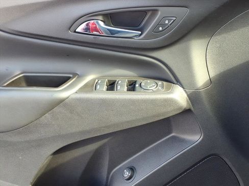 Used 2024 Chevrolet Equinox LT w/ LPO, Floor Liner Package image 24