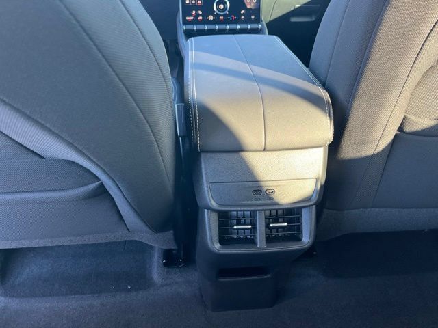 New 2027 GMC Terrain Elevation FWD image 14