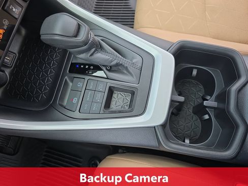 Certified 2025 Toyota RAV4 XLE w/ Convenience Package AWD/4WD image 29