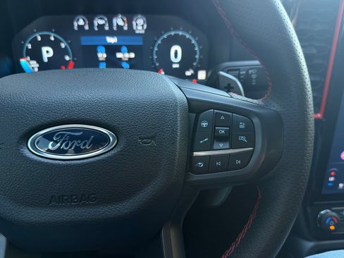 Used 2024 Ford Ranger Raptor AWD/4WD image 32