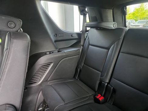 Used 2025 GMC Yukon Denali AWD/4WD image 20