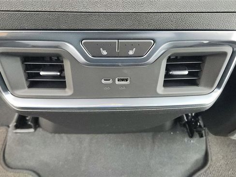 New 2026 Chevrolet Silverado 1500 High Country w/ Technology Package AWD/4WD image 22