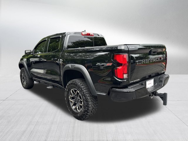 Used 2025 Chevrolet Colorado ZR2 w/ Technology Package AWD/4WD image 8