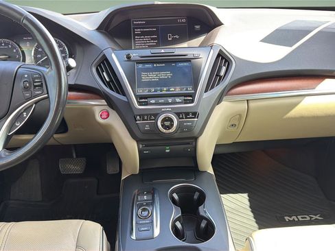 Used 2018 Acura MDX w/ Advance & Entertainment image 9