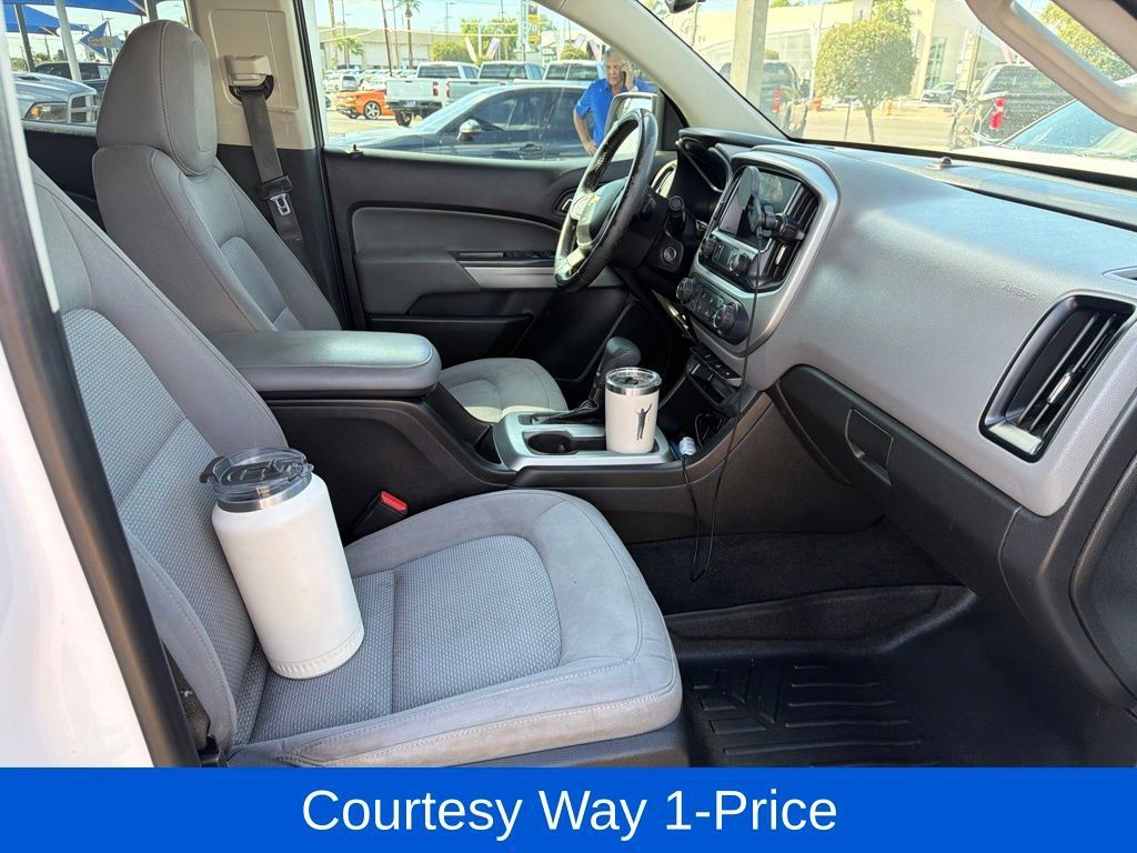 Used 2019 Chevrolet Colorado LT RWD image 12