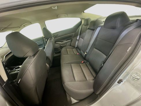 Used 2024 Nissan Altima 2.5 SV image 28