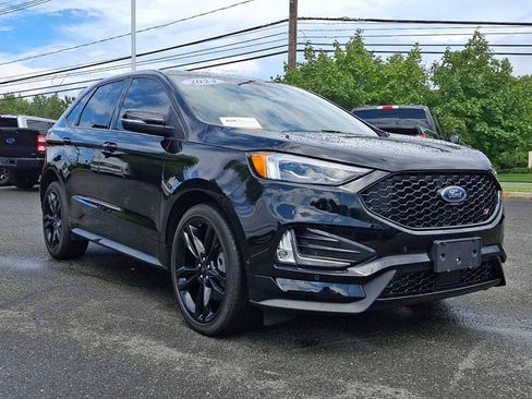 Certified 2024 Ford Edge ST w/ Equipment Group 401A AWD/4WD image 2