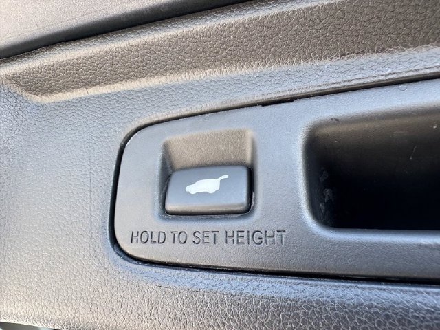 Used 2024 Honda CR-V Sport Touring image 12