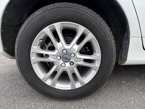 Used 2015 Volvo XC60 T5 Premier image 22