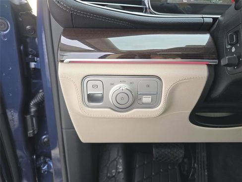 New 2026 Mercedes-Benz GLE 450 4MATIC image 36