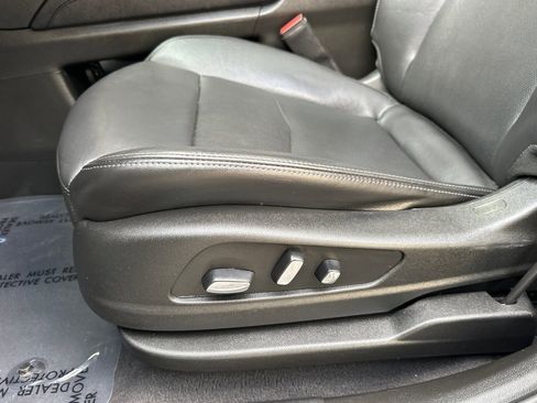 Certified 2024 Cadillac XT6 Premium Luxury image 13