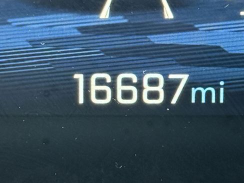 Used 2025 Chevrolet Equinox LT image 34