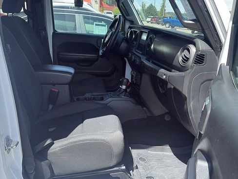 Used 2021 Jeep Wrangler Unlimited Sport AWD/4WD image 11