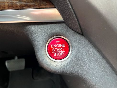 Used 2020 Acura MDX SH-AWD image 16