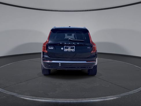Used 2023 Volvo XC90 B6 Plus AWD/4WD image 14