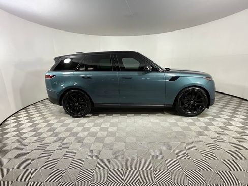 Certified 2024 Land Rover Range Rover Sport SE image 5