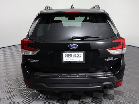 Used 2023 Subaru Forester Limited AWD/4WD image 7