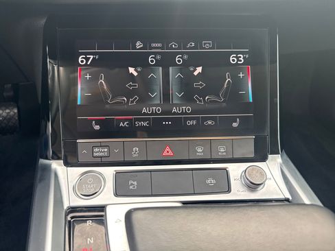 Used 2024 Audi Q8 e-tron Premium image 18