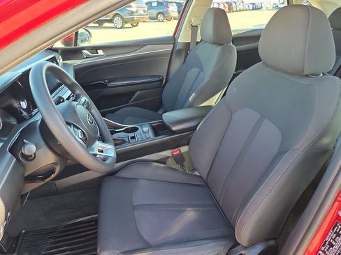 Used 2021 Kia K5 LXS FWD image 16