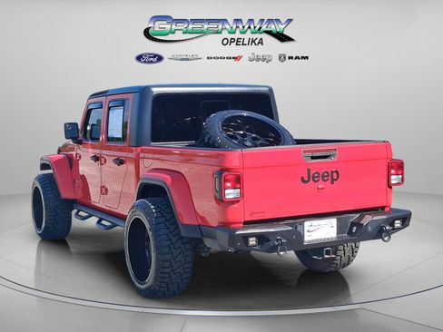 Used 2021 Jeep Gladiator Sport AWD/4WD image 5