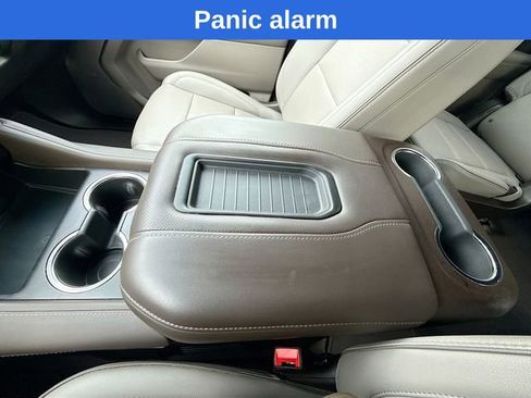 Used 2022 GMC Yukon XL SLT w/ SLT Premium Package image 43