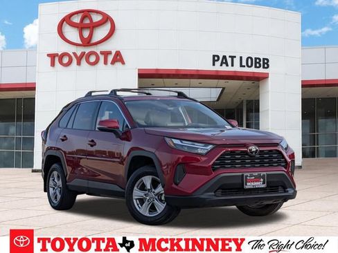 Certified 2025 Toyota RAV4 XLE w/ Convenience Package FWD image 1