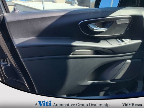 Used 2023 Mercedes-Benz Metris Passenger image 11