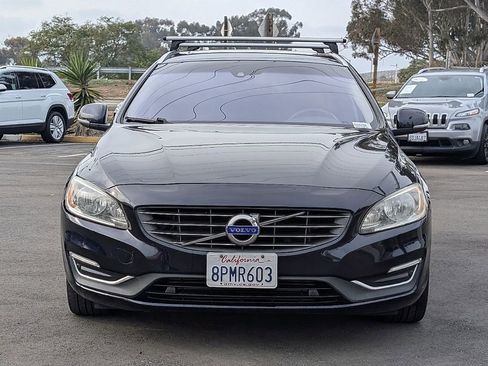 Used 2017 Volvo V60 T5 Premier w/ Convenience Package image 6
