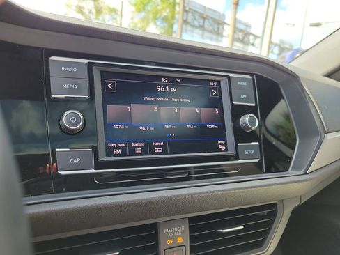 Used 2019 Volkswagen Jetta R-Line w/ R-Line Cold Weather Package FWD image 33