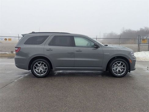 New 2026 Dodge Durango GT image 2