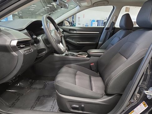 Used 2022 Nissan Altima 2.5 SV image 9