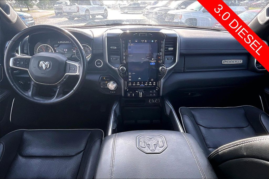 Used 2022 RAM 1500 Laramie AWD/4WD image 12