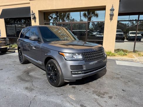 Used 2015 Land Rover Range Rover Supercharged AWD/4WD image 1